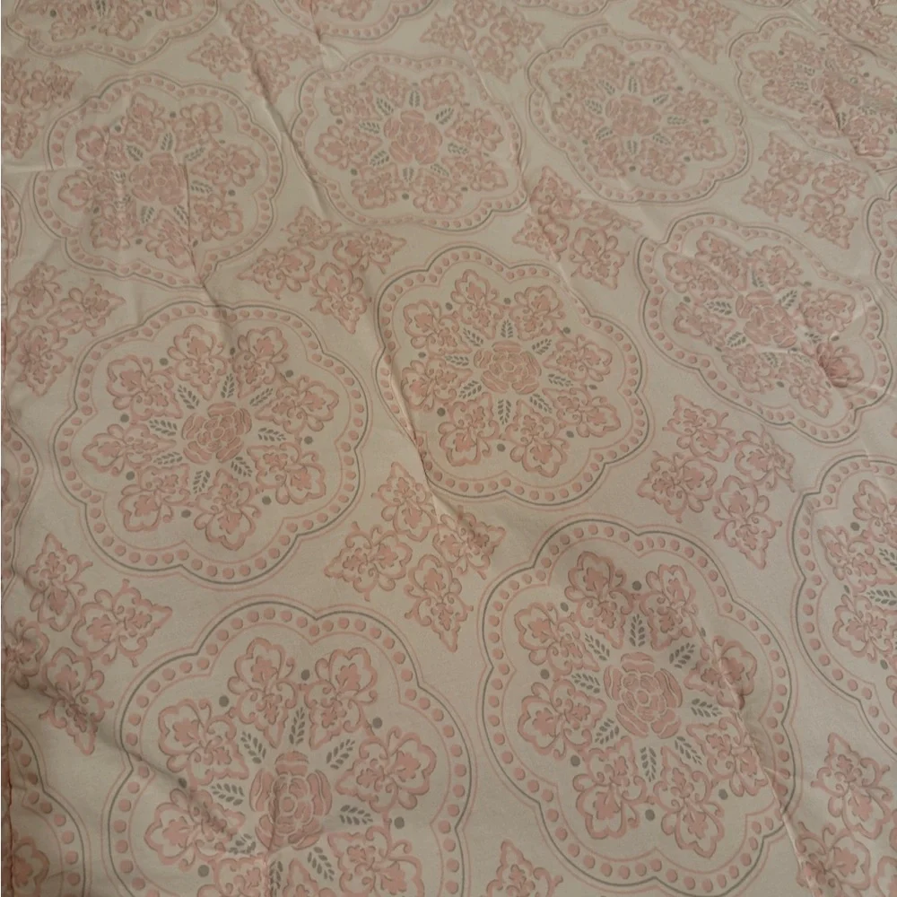 THE PEANUTSHELL ARIANNA PINK ROSES ELEGANT NURSERY BABY CRIB QUILT ONLY
